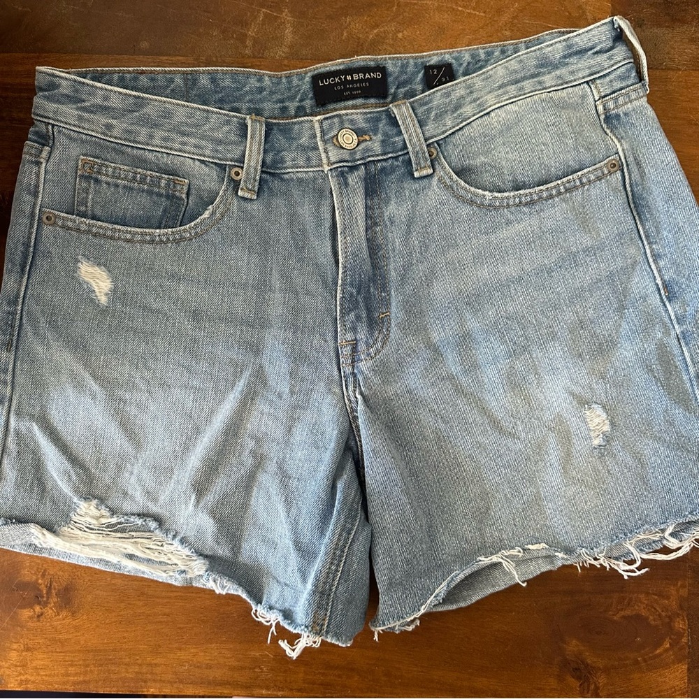 Lucky Brand Women's Distressed Light Blue ‎ Boyfriend Jean Shorts 31/12